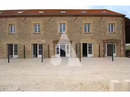 à louer charmante maison 3 pièces (58m²) 2 chambres au calme à barcy (77910