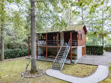 chalet 3 chambres sur 24 ares – biron