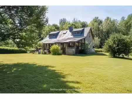maison familiale au cœur de la nature