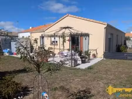 vente maison à machecoul (44270) : à vendre / 90m² machecoul