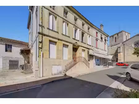 bel immeuble à vendre dans l'entre-deux-mers - investissement locatif de qualité à saisir.
