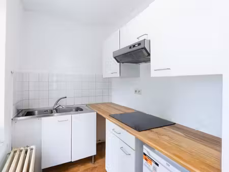 studio à vendre à laroche