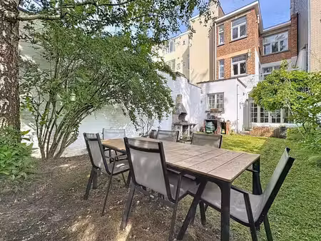 jette : maison d'architecte 5 chambres  terrasse et jardin