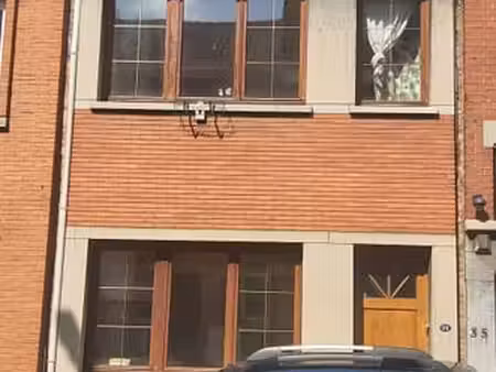maison lumineuse bien située