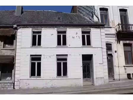 maison au centre de chimay - 4 chambres avec jardin!