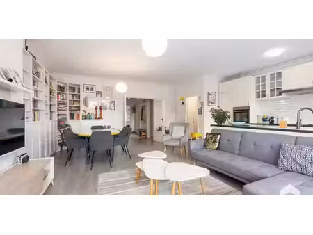 appartement à vendre à laeken pour € 295.000 avec 3 chambres à coucher