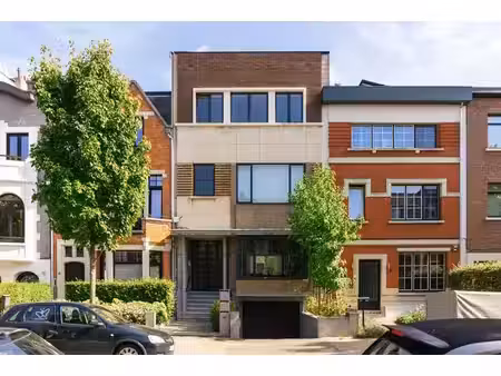 duplex unique avec jardin  piscine et garage