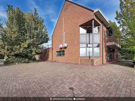 location - local et fonds de commerce mol - 1 200 €/mois