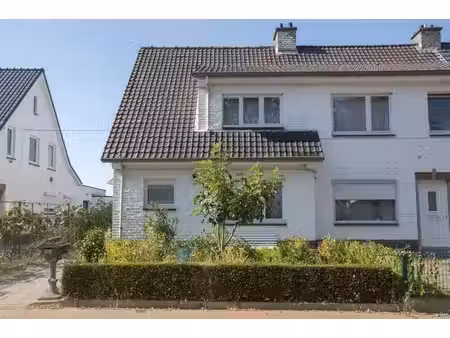 maison jumelée avec jardin