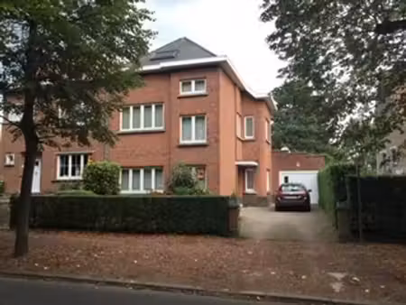 maison 3 façades - 4 ch. avec jardin à grimbergen