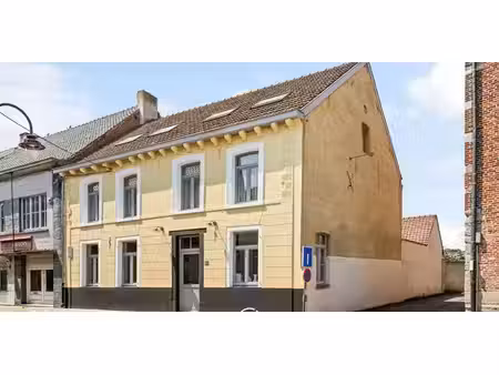 maison de maître à vendre à biévène pour € 650.000