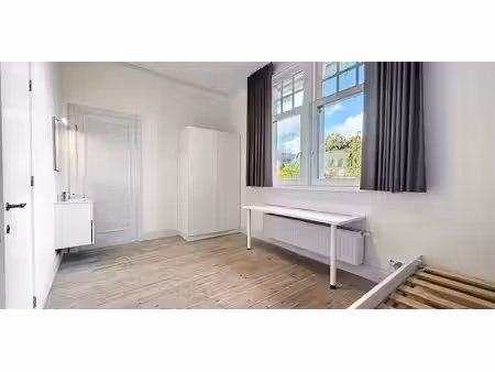 kot-chambre à louer à kortrijk pour € 380