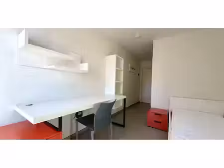 kot-chambre à louer à kortrijk pour € 400