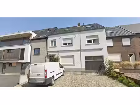 appartement à louer à tessenderlo pour € 750
