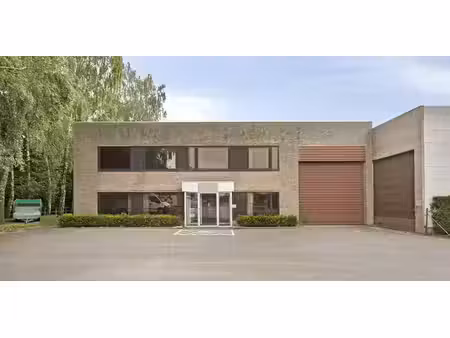 entrepôt à louer à ooigem pour € 750