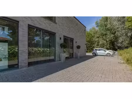 bien commercial à vendre à bornem pour € 695.000