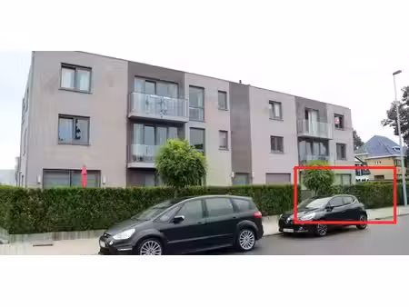 app. rez-de-chaussée à louer à zele pour € 880 avec 2 chambres à coucher