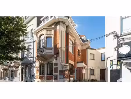 bien commercial à vendre à laeken pour € 775.000 avec 4 chambres à coucher