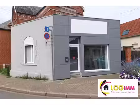 location commerce 2 pièces 44 m² à solesmes (59730)