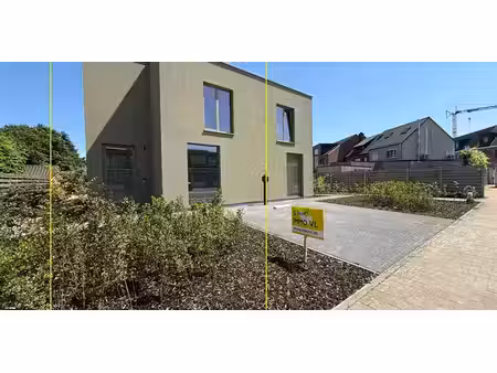 maison à louer à meerhout pour € 1.500 avec 3 chambres à coucher