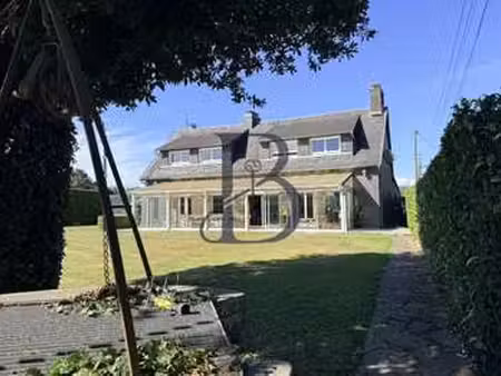 vente maison au mesnil-villeman (50450) : à vendre / 164m² le mesnil-villeman