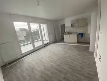 location appartement t1 à vern-sur-seiche (35770) : à louer t1 / 31m² vern-sur-seiche
