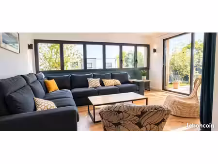 maison 9 pièces 153 m²