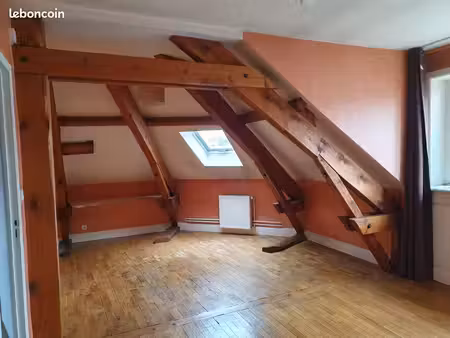 a louer bel appartement f3 de 52m² face cinéma cristal