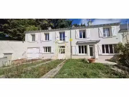 maison de 5 chambres avec garage et petit jardin