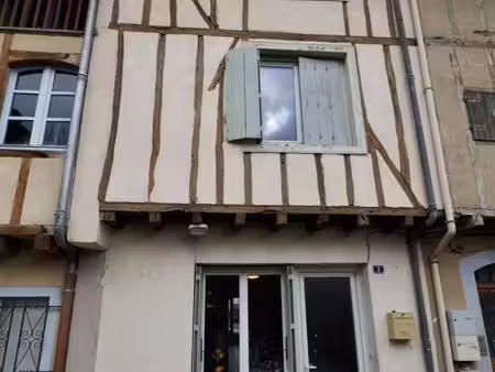 maison t5 dans le coeur historique de martres-tolosane