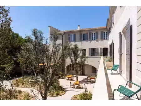 l'art de vivre provençal dans une demeure historique d'exception