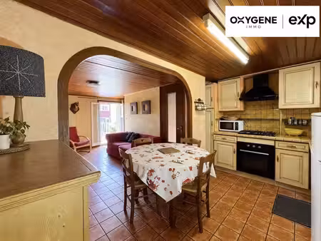 maison familiale avec grande cour