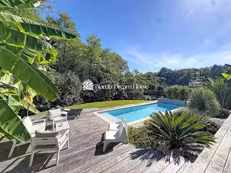 maison contemporaine située entre océan et nature