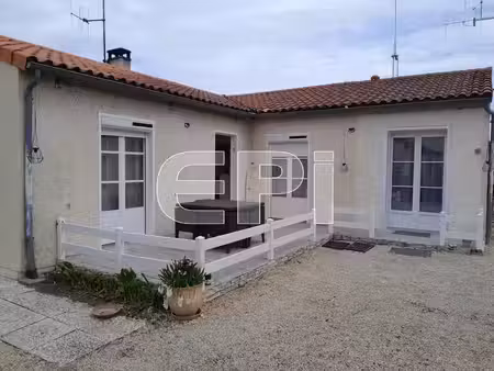 vente maison 5 pièces 98 m² monts-sur-guesnes (86420)