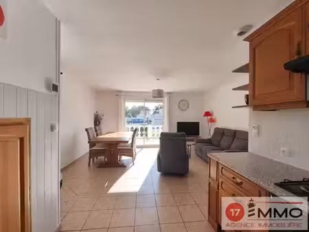 maison angoulins 4 pièce(s) 70 m2