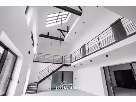 loft contemporain avec piscine - vue sur le blavet
