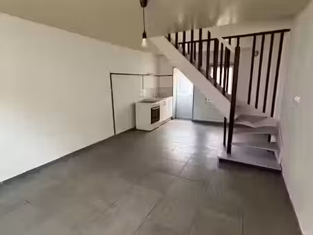 location maison 2 pièces 44 m² à avesnes-sur-helpe (59440)  420 €