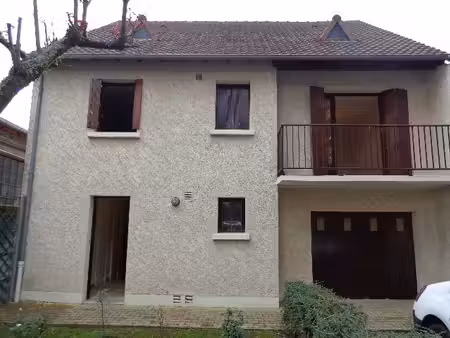 maison f6 avenue alfred de musset