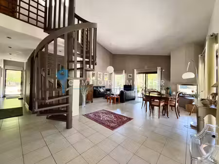 maison 5pièce(s) 4chambre(s) 163 m² viterbe (81220)