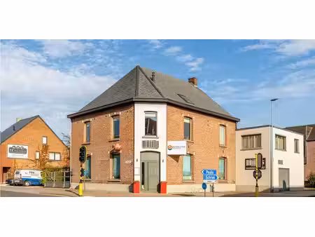 bien commercial à vendre à putte pour € 548.000 avec 2 chambres à coucher