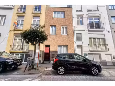 spacieuse maison équipée à vendre près de la plage