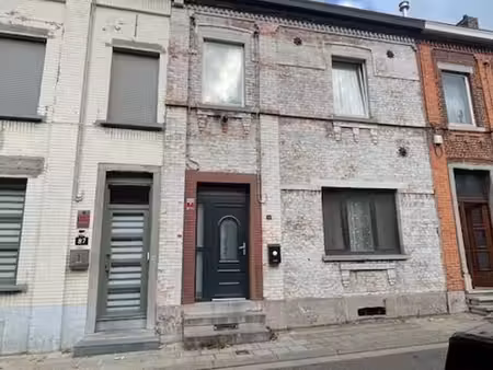 maison 2 façades avec jardin