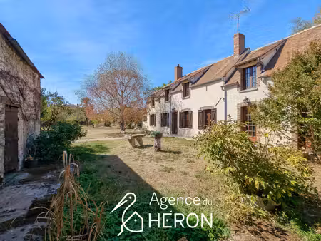 belle longère 140 m2  dépendances + grand terrain sans vis à