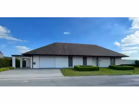 maison à vendre à oekene pour € 725.000 avec 6 chambres à coucher