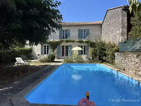 maison en pierre
