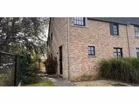 maison de maître à louer à bekkevoort pour € 1.450 avec 4 chambres à coucher