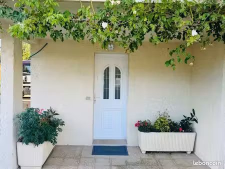 location t2 21m2 sallanches