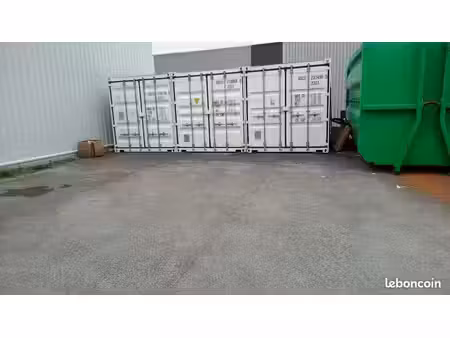 box/garage/container