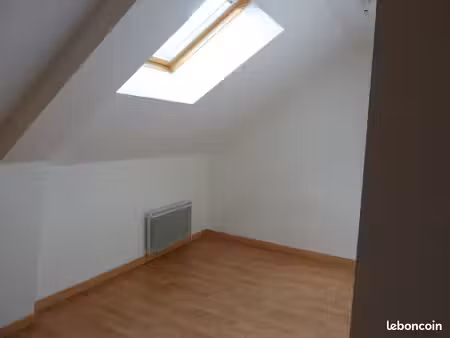 maison 3 chambres +bureau