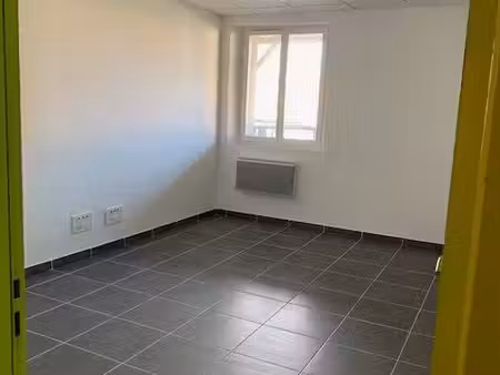 location de bureau (possibilité meublé)